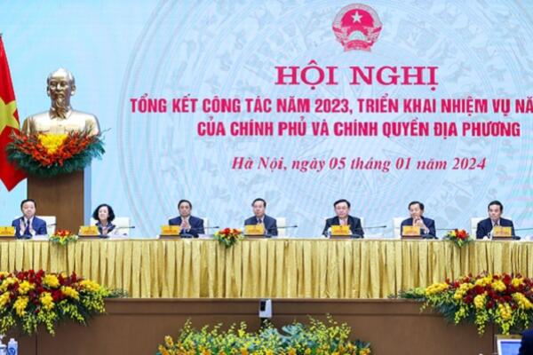 Tổng kết công tác năm 2023, triển khai nhiệm vụ năm 2024 của Chính phủ và chính quyền địa phương