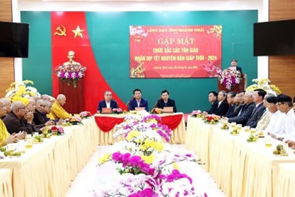 Lãnh đạo tỉnh gặp mặt, chúc Tết các chức sắc tôn giáo